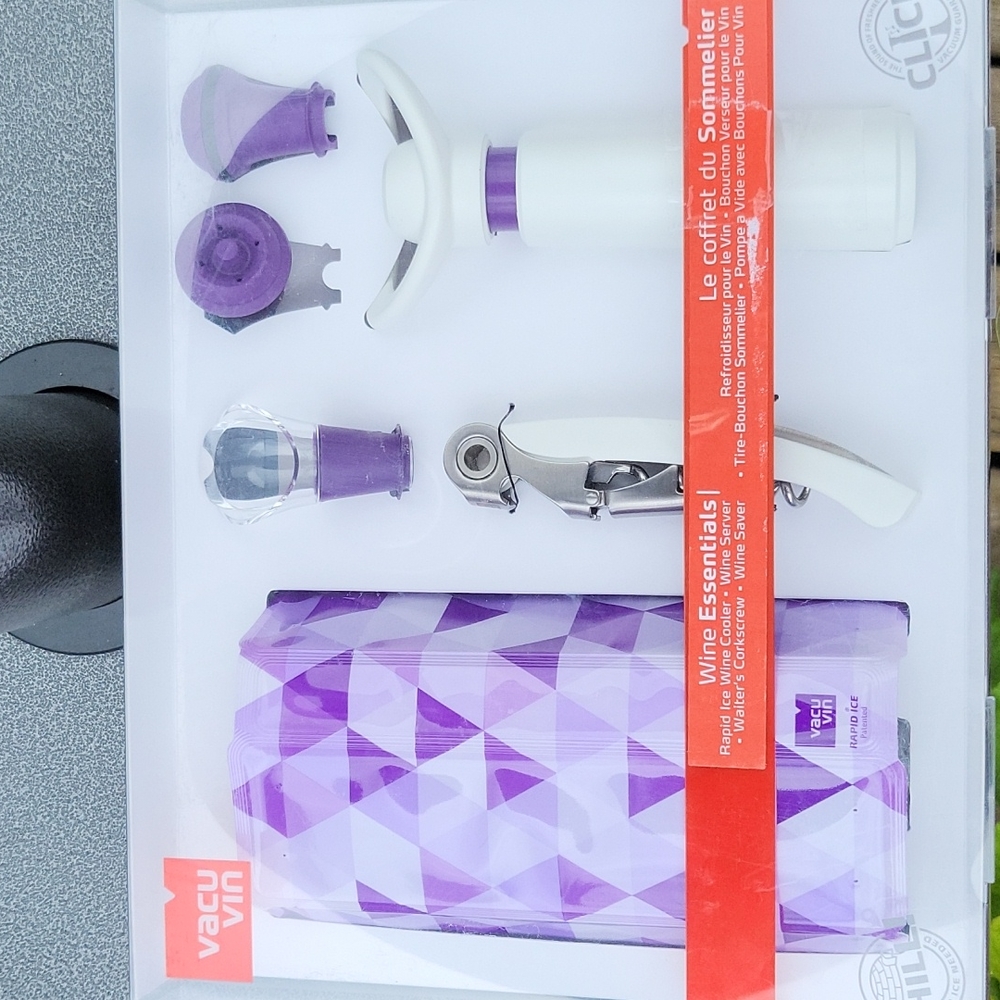 Wine Essentials Kit